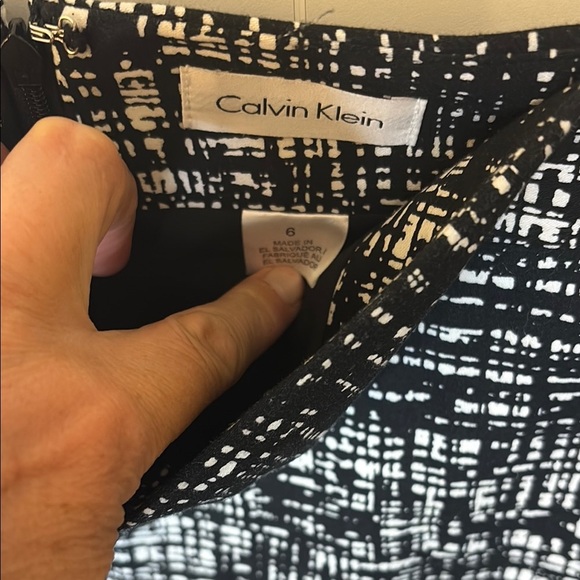 Calvin Klein Black and White Pencil Skirt Knee-length - Picture 2 of 3